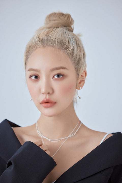 OMG Kristin - 灰色