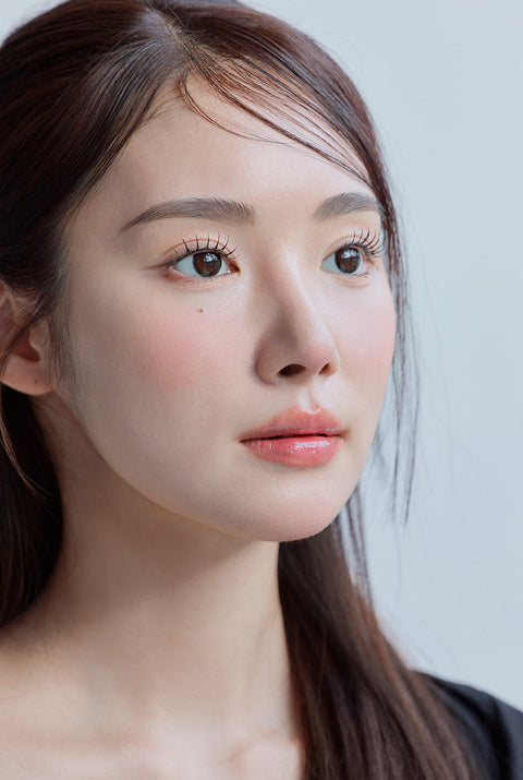 Blurred Kristin - 黑色