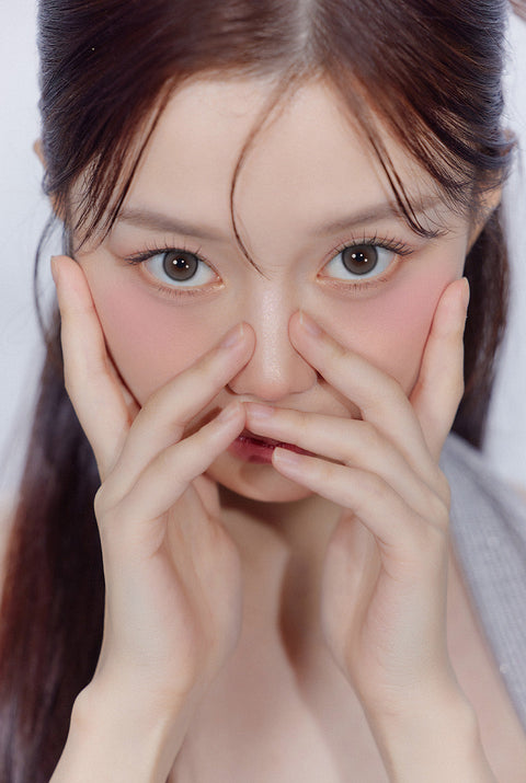 I am Kristin - 灰色