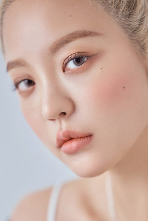OMG Kristin - 灰色