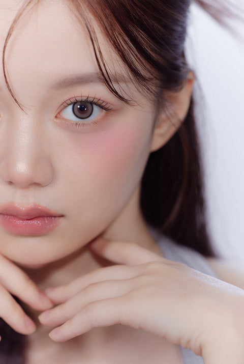 I am Kristin - 灰色